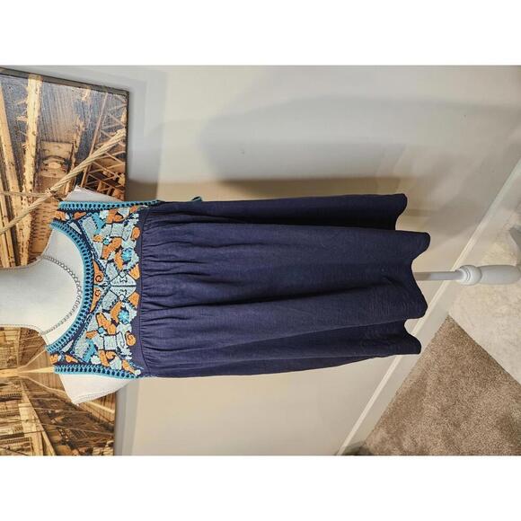 Crown & Ivy Bohemian Sleeveless Top with Embroidery - Picture 1 of 5
